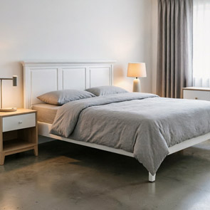 white furniture,white bed